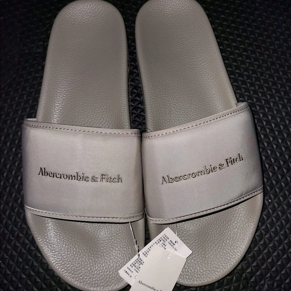 Abercrombie and Fitch Slide size XXL NWT